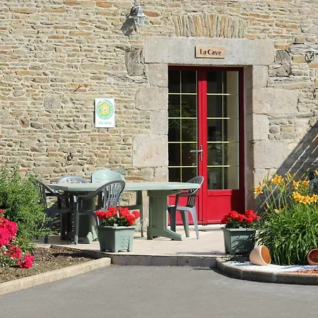 Le Manoir Au Court *