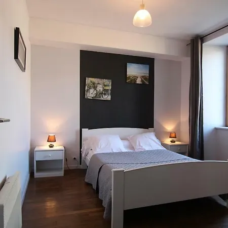 Le Manoir Au Court Hébergement de vacances