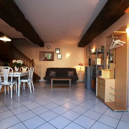 Le Manoir Au Court *